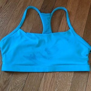 Fabletics Peri sports bra